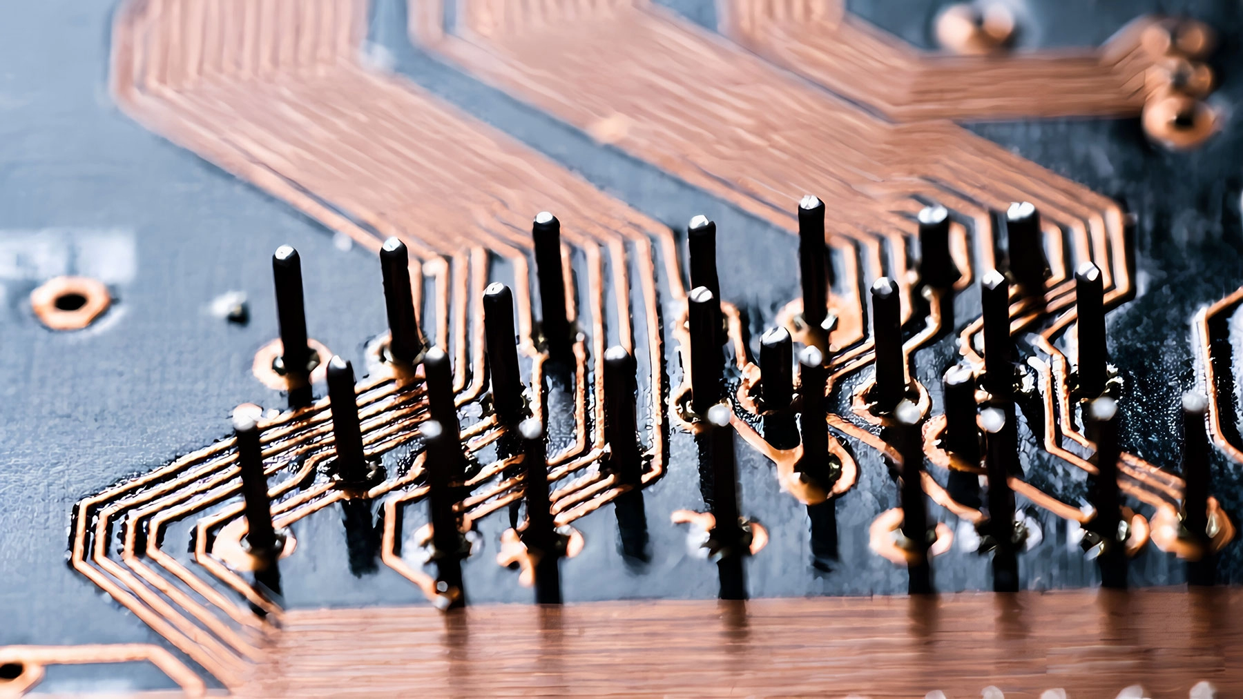 A Comprehensive Guide to High-Tg Materials for Industrial PCBs